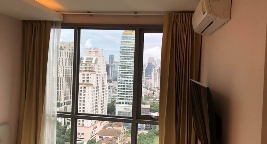 For sale 1 bed condo in Watthana, Bangkok