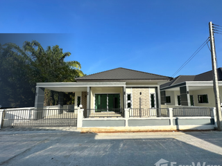 For sale 3 bedrooms house in Thung Song, Nakhon Si Thammarat
