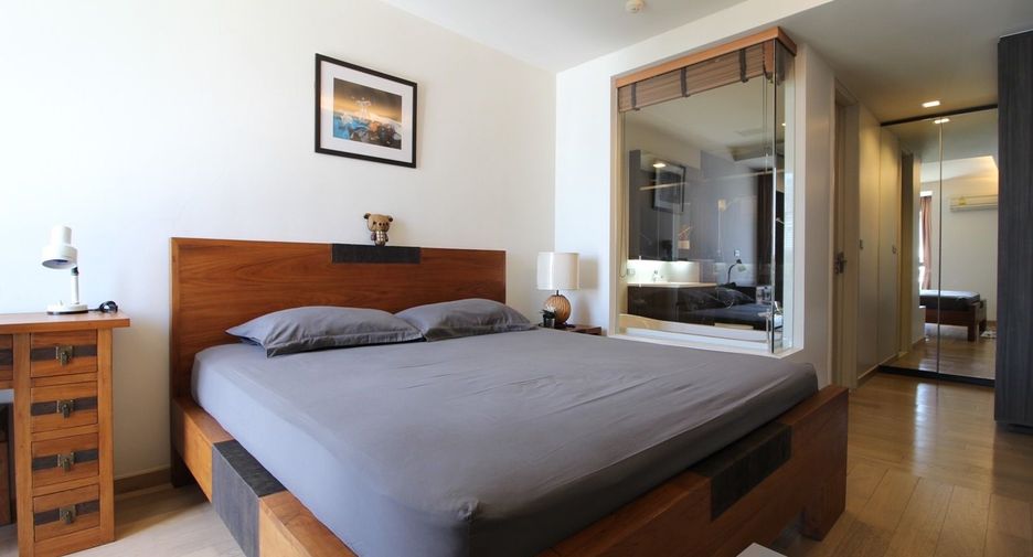 For rent and for sale 1 bed condo in Watthana, Bangkok