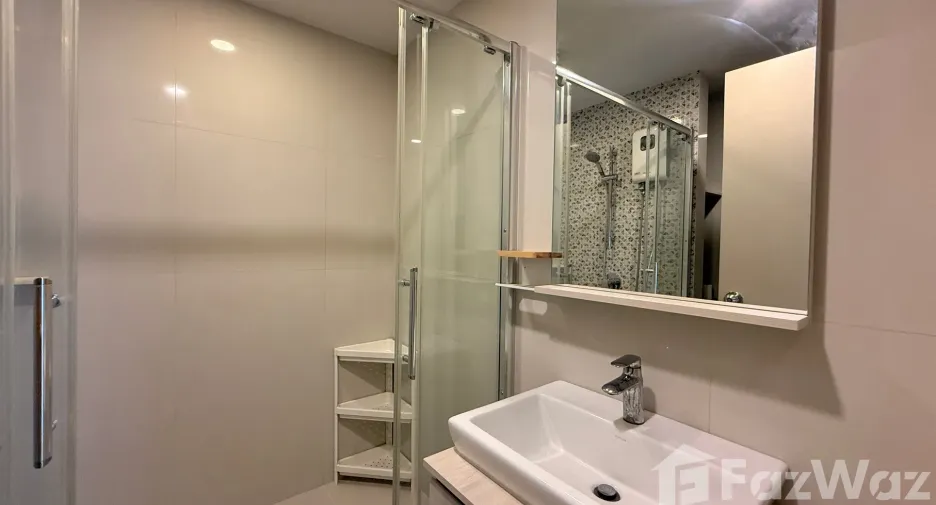 Wohnung zum Kauf mit 1 Zimmer in Phra Khanong, Bangkok