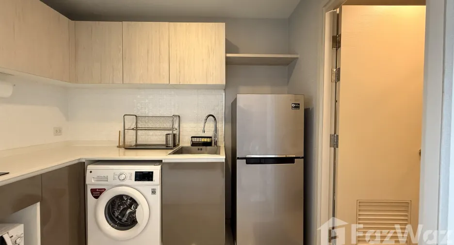For sale 1 bed condo in Phra Khanong, Bangkok