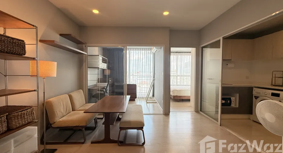 For sale 1 bed condo in Phra Khanong, Bangkok