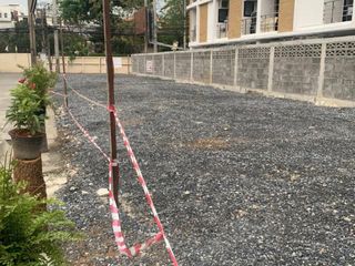 For sale land in Phra Khanong, Bangkok