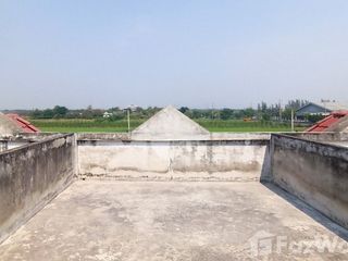 For sale 2 bedrooms townhouse in Lat Lum Kaeo, Pathum Thani