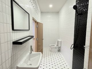 For sale 2 bedrooms townhouse in Mueang Nakhon Pathom, Nakhon Pathom