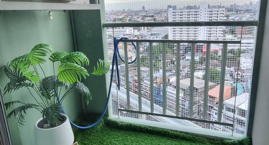 For sale 1 bed condo in Wang Thonglang, Bangkok