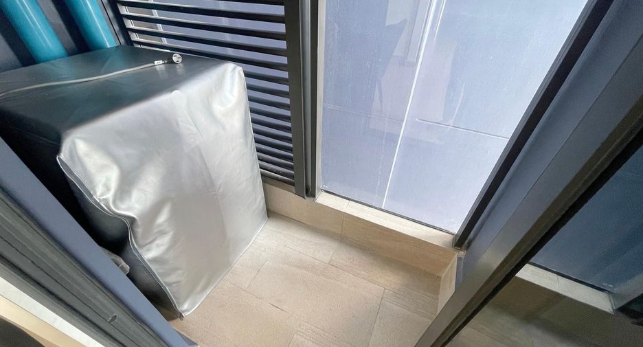 For sale and for rent 1 bed condo in Huai Khwang, Bangkok