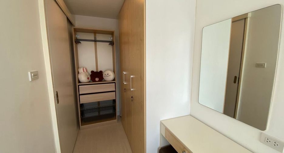 For sale 1 bed condo in Phra Khanong, Bangkok