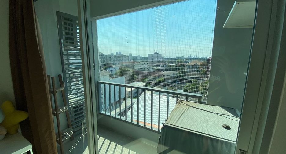 For sale 1 bed condo in Phra Khanong, Bangkok