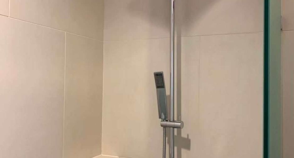 For sale 2 bedrooms condo in Khlong Toei, Bangkok