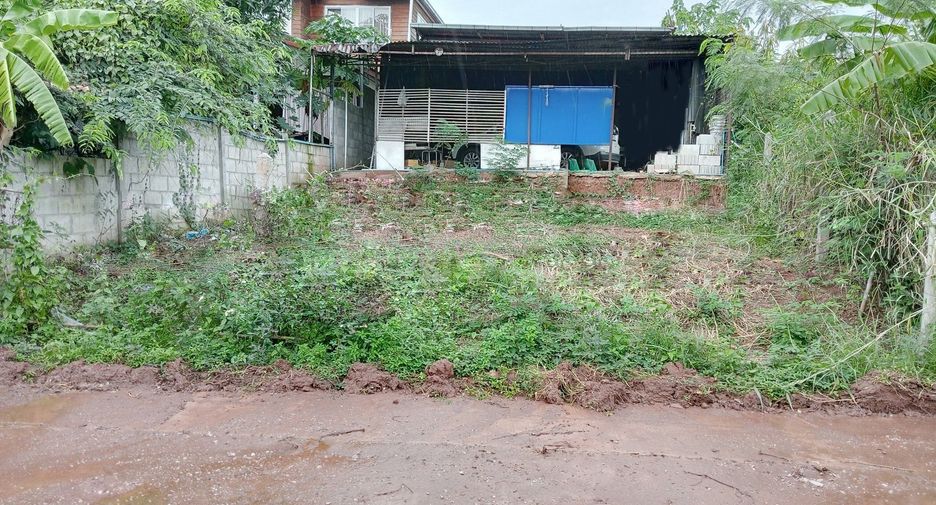 For sale 1 bed retail Space in Nong Hin, Loei