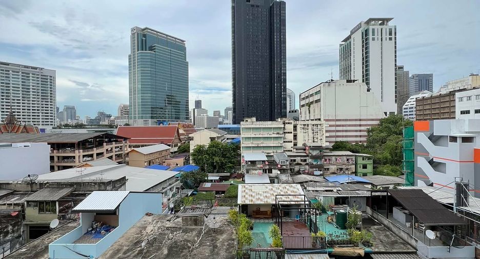 For sale 2 bedrooms condo in Bang Rak, Bangkok