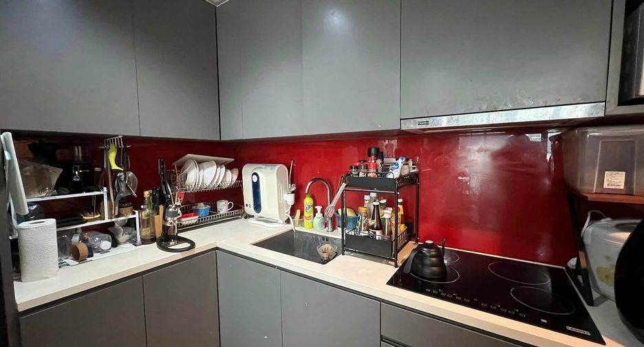 For sale 2 bedrooms condo in Bang Rak, Bangkok