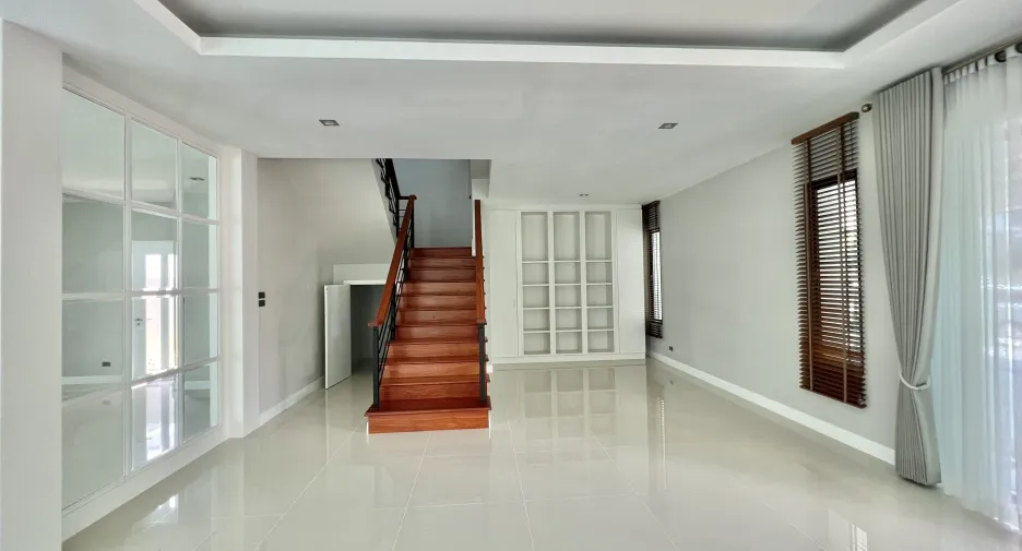 For sale 3 bedrooms house in Mueang Udon Thani, Udon Thani