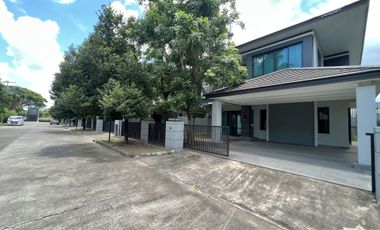 For sale 3 bedrooms house in Mueang Udon Thani, Udon Thani