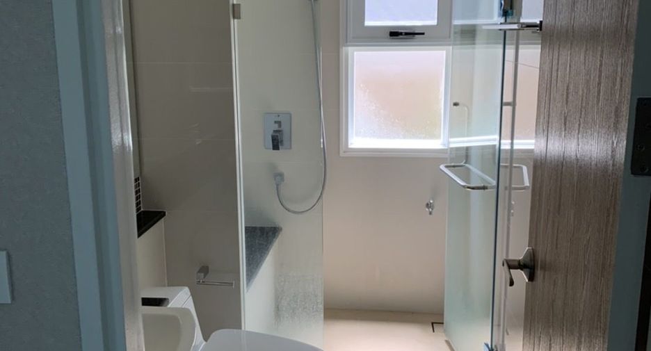 Casa en venta de 5 habitaciones en Mueang Rayong, Rayong