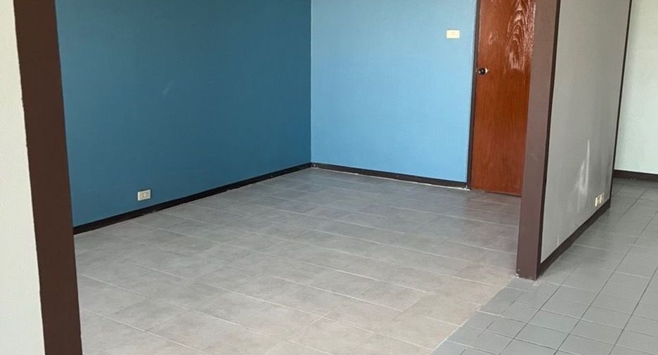 For sale 1 bed condo in Bang Na, Bangkok
