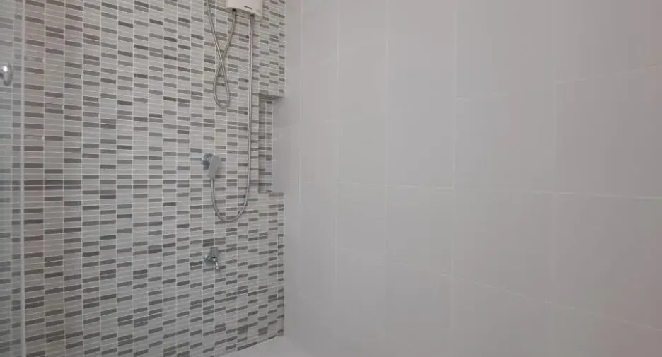 For rent 3 bedrooms townhouse in Mueang Nonthaburi, Nonthaburi