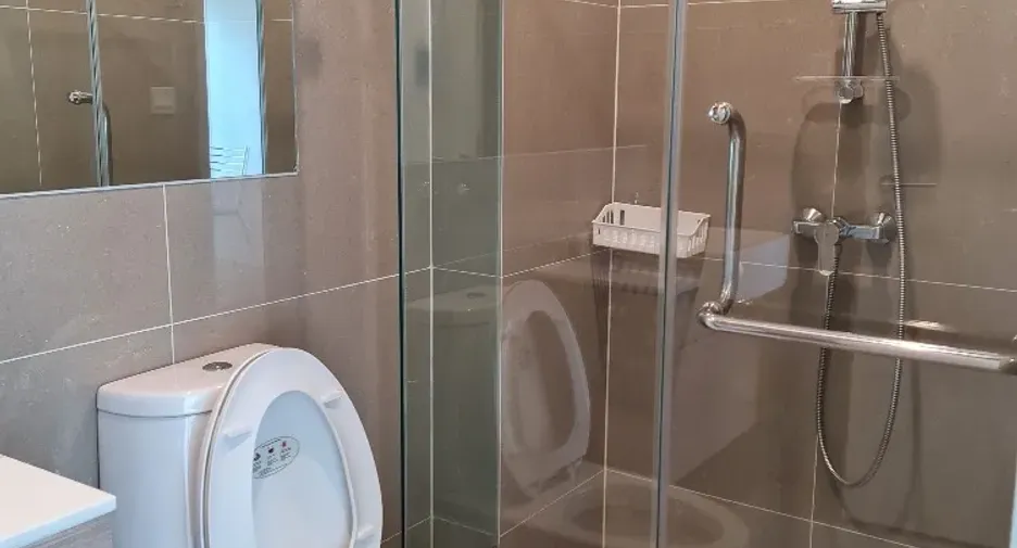 For sale 2 ベッドルーム condo in Huai Khwang, Bangkok