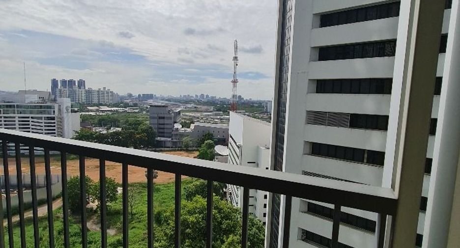 Condo en venta de 2 habitaciones en Huai Khwang, Bangkok