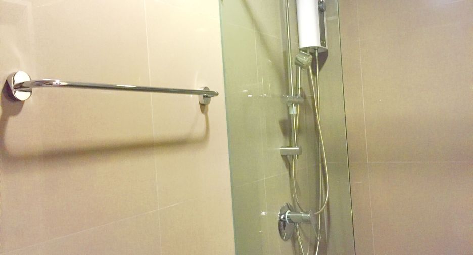 Продажа и аренда 1 кровать кондо в Кхлонг Тоеи, Бангкок