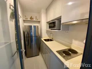 Condo en venta de 2 habitaciones en Phra Khanong, Bangkok