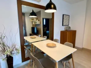 Condo en venta de 2 habitaciones en Phra Khanong, Bangkok