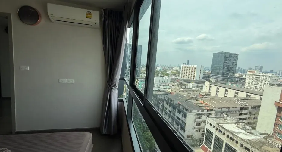For sale 1 bed condo in Phra Khanong, Bangkok