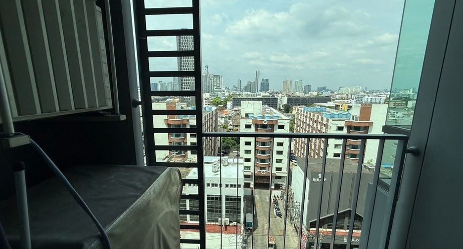 Wohnung zum Kauf mit 1 Zimmer in Phra Khanong, Bangkok