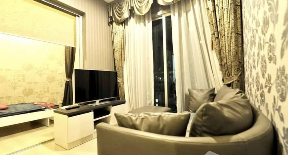 For sale and for rent 2 bedrooms condo in Huai Khwang, Bangkok