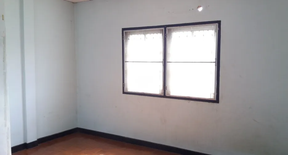 Продажа 2 спальни таунхаус в Nakhon Luang, Phra Nakhon Si Ayutthaya