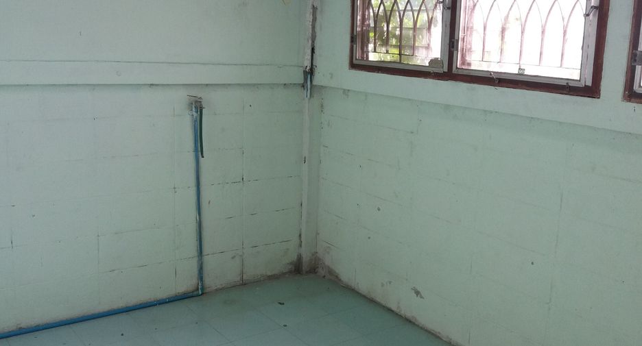 Продажа 2 спальни таунхаус в Nakhon Luang, Phra Nakhon Si Ayutthaya