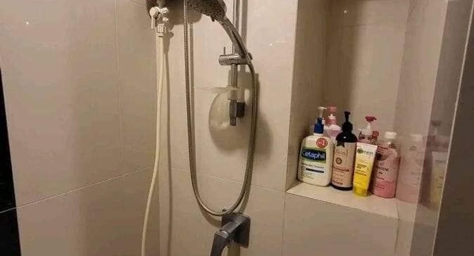 For sale 1 bed condo in Suan Luang, Bangkok