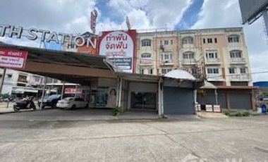 Gewerbefläche zur Miete mit 4 Zimmer in Thanyaburi, Pathum Thani
