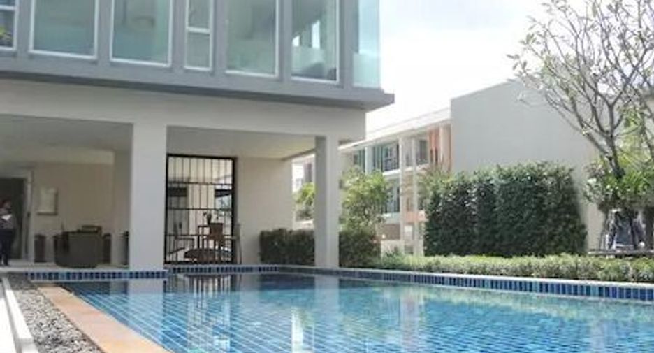 À louer 3 chambres maison de ville à Bang Kruai, Nonthaburi