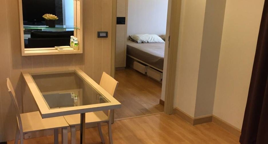 For sale 1 bed condo in Watthana, Bangkok