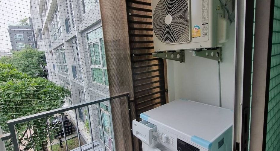 For sale 1 bed condo in Phra Khanong, Bangkok