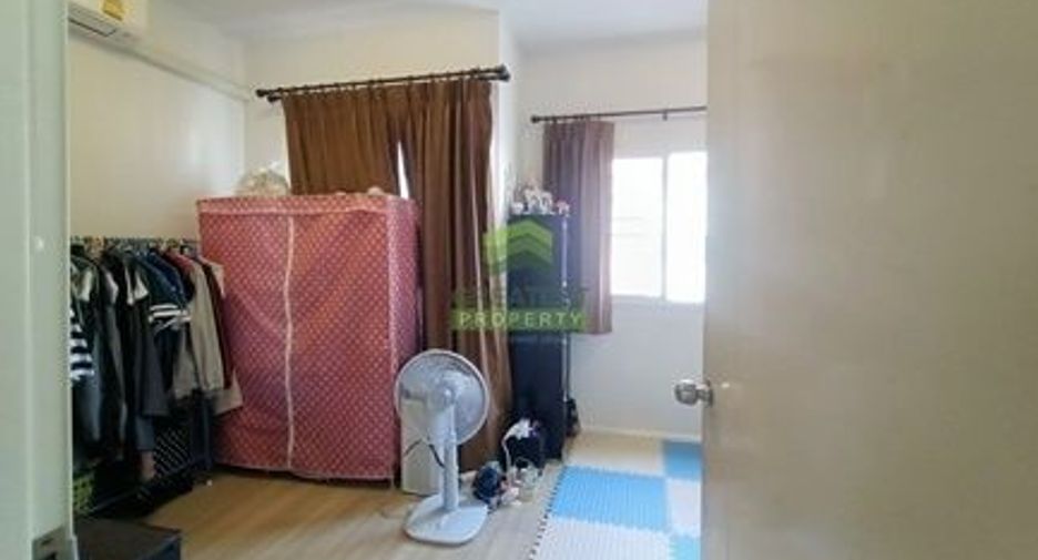 For sale 3 bedrooms townhouse in Mueang Nonthaburi, Nonthaburi