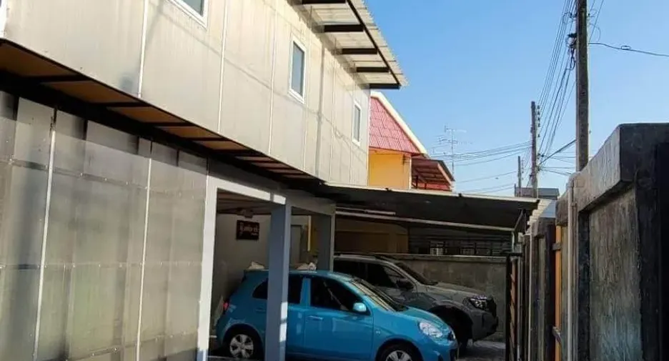 Casa adosada en venta de 6 habitaciones en Mueang Phetchaburi, Phetchaburi