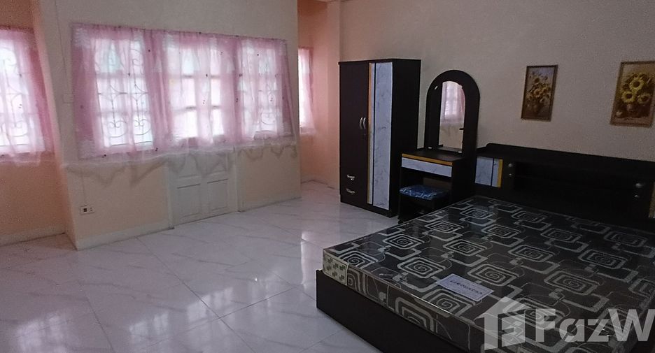 Продажа 5 спальни таунхаус в Bang Bua Thong, Нонтабури