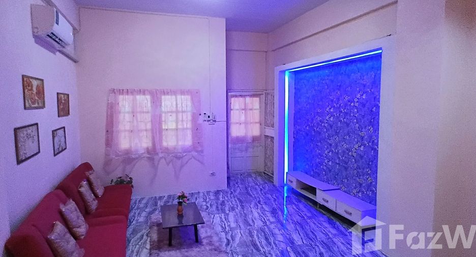 Продажа 5 спальни таунхаус в Bang Bua Thong, Нонтабури