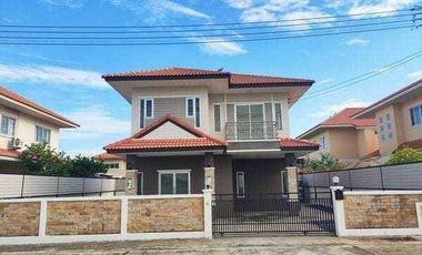 À vendre 3 chambres maison à Song Phi Nong, Suphan Buri