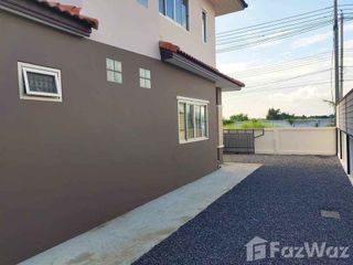 For sale 3 ベッドルーム house in Song Phi Nong, Suphan Buri