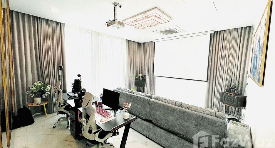 For sale 5 bedrooms villa in Mueang Chiang Rai, Chiang Rai