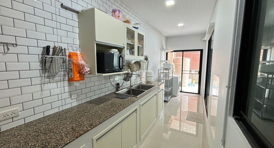 Продажа 3 спальни дом в Phra Nakhon Si Ayutthaya, Phra Nakhon Si Ayutthaya