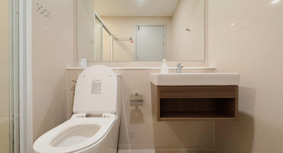 For sale 1 bed condo in Suan Luang, Bangkok