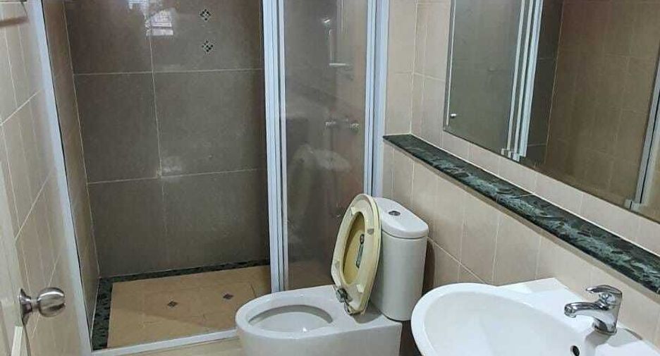 For sale 3 bedrooms house in Bueng Kum, Bangkok