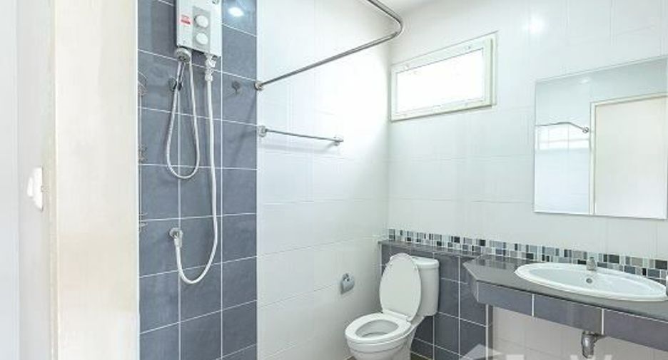 For sale 3 bedrooms house in Mueang Udon Thani, Udon Thani