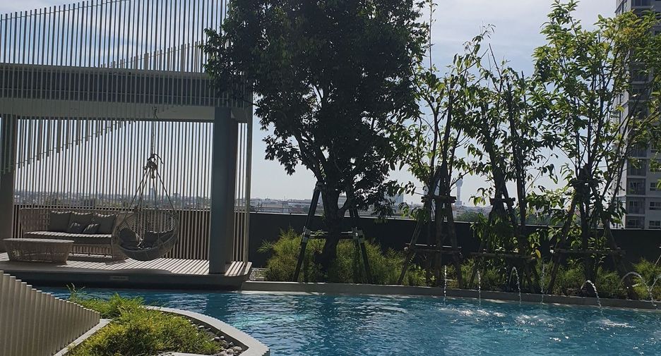 For sale 1 bed condo in Mueang Samut Prakan, Samut Prakan