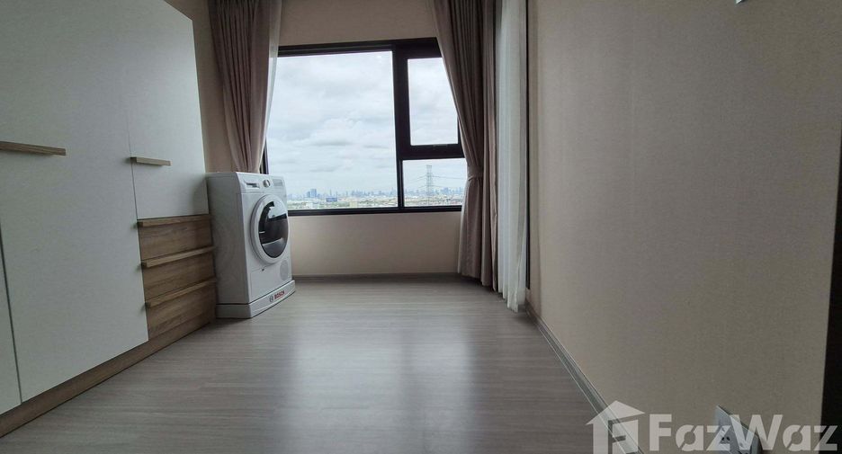 For sale 1 bed condo in Mueang Samut Prakan, Samut Prakan
